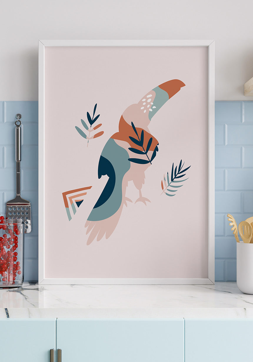 Illustriertes Boho Poster Tukan Vogel in der Küche