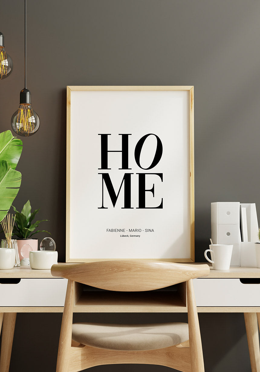 Personalisiertes Poster Home mit Namen und Wohnort im Holzrahmen
