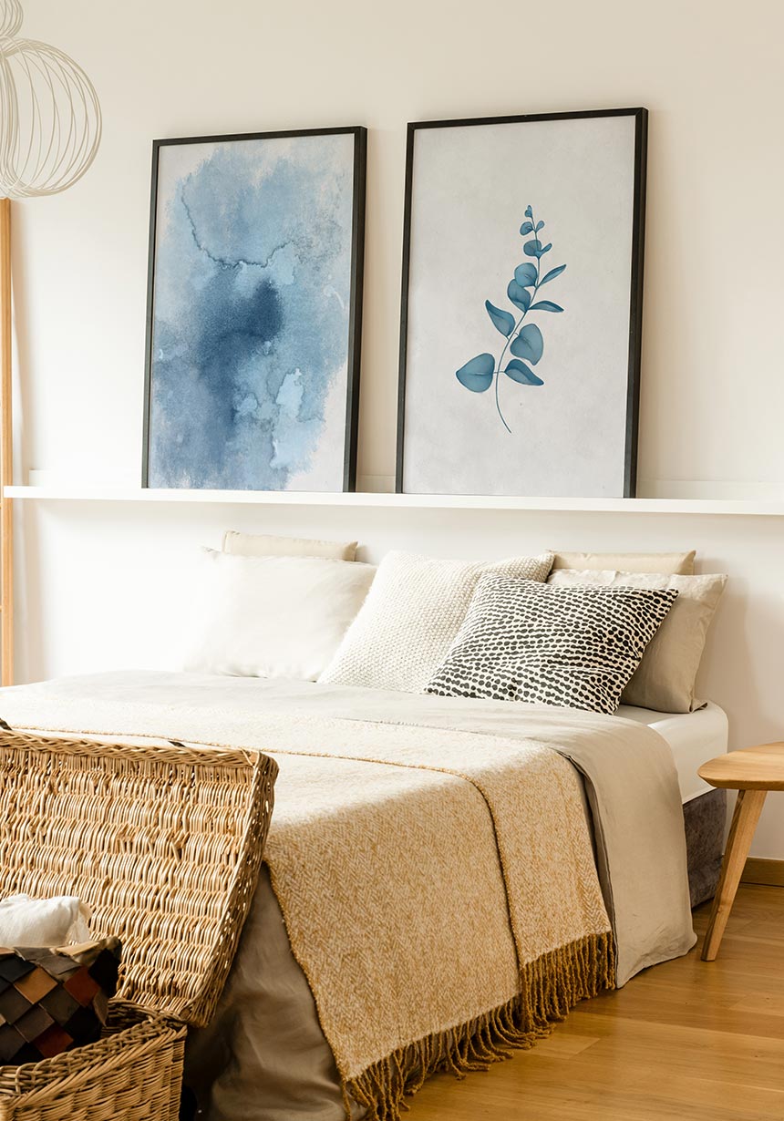Poster Calm Watercolors Eukalyptus über dem Bett