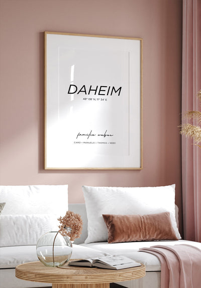 Poster Daheim mit Familiennnamen und Koordinaten mit Bilderrahmen