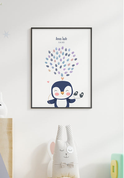Fingerabdruck Poster Taufe Pinguin im schwarzen Rahmen