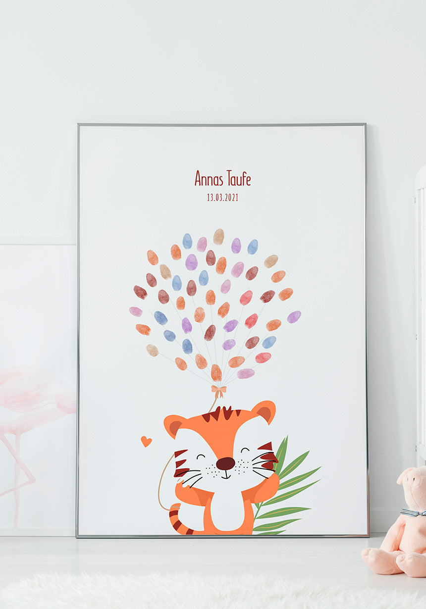 Personalisierbares Poster Fingerabdruck Tiger an weißer Wand