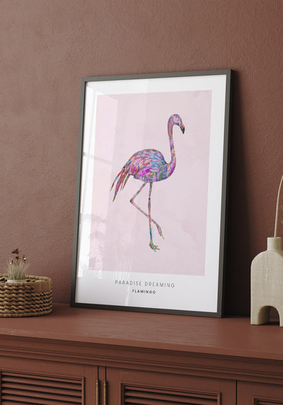Poster Illustration flamingo vor brauner Wand