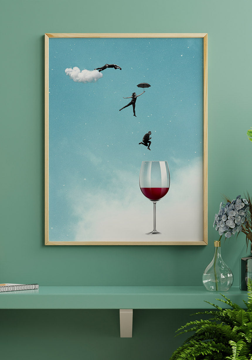 Poster Sprung von Menschen in ein Weinglas im goldenen Rahmen