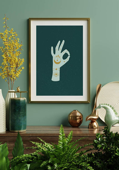 Mystische Hand Okay Poster goldener Rahmen