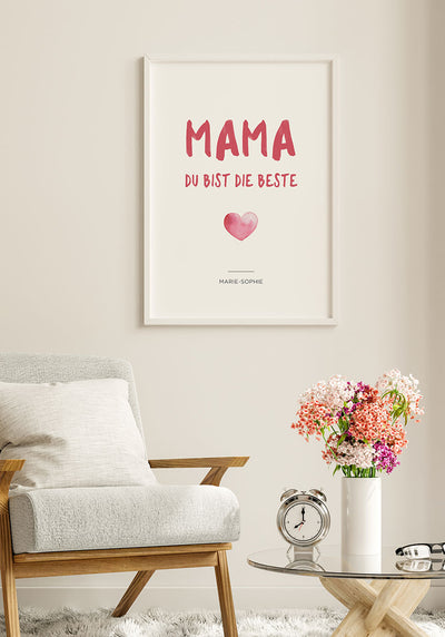 Personalisiertes Poster Mama du bist die Beste an weißer Wand