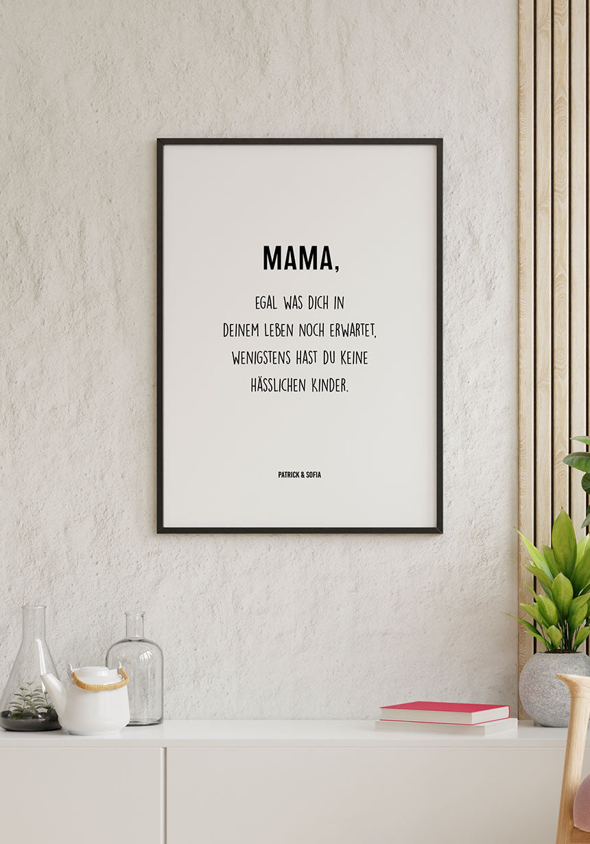 Poster personalisierbar Mama hübsche Kinder im schwarzen Rahmen