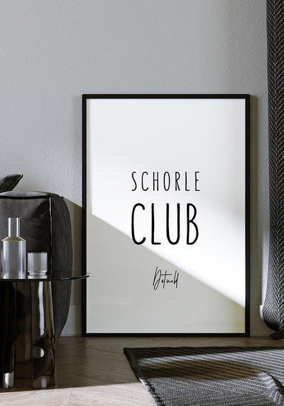 Personlisierbares Poster Schorle Club im schwarzen Rahmen