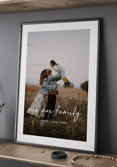 We are family mit Bild - Personalisiertes Poster für Familien